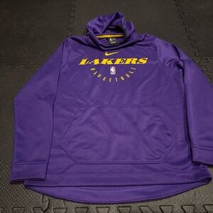 Nike Los Angeles Lakers NBA Player Issue Spotlight Hoodie L Purple Pullover